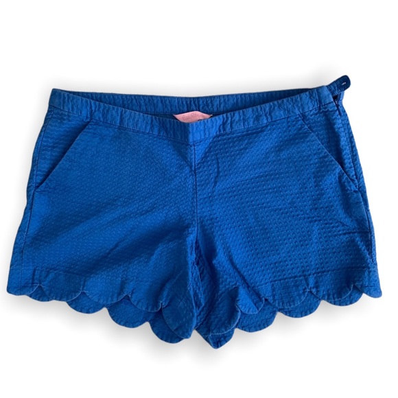 Lily Pultizer 5 Inch Buttercup Scallop Blue Shorts - Picture 2 of 4